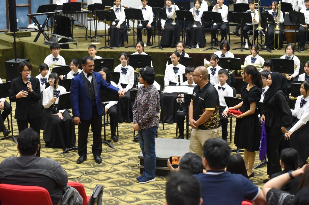 19. KONSERT PERSAHABATAN
