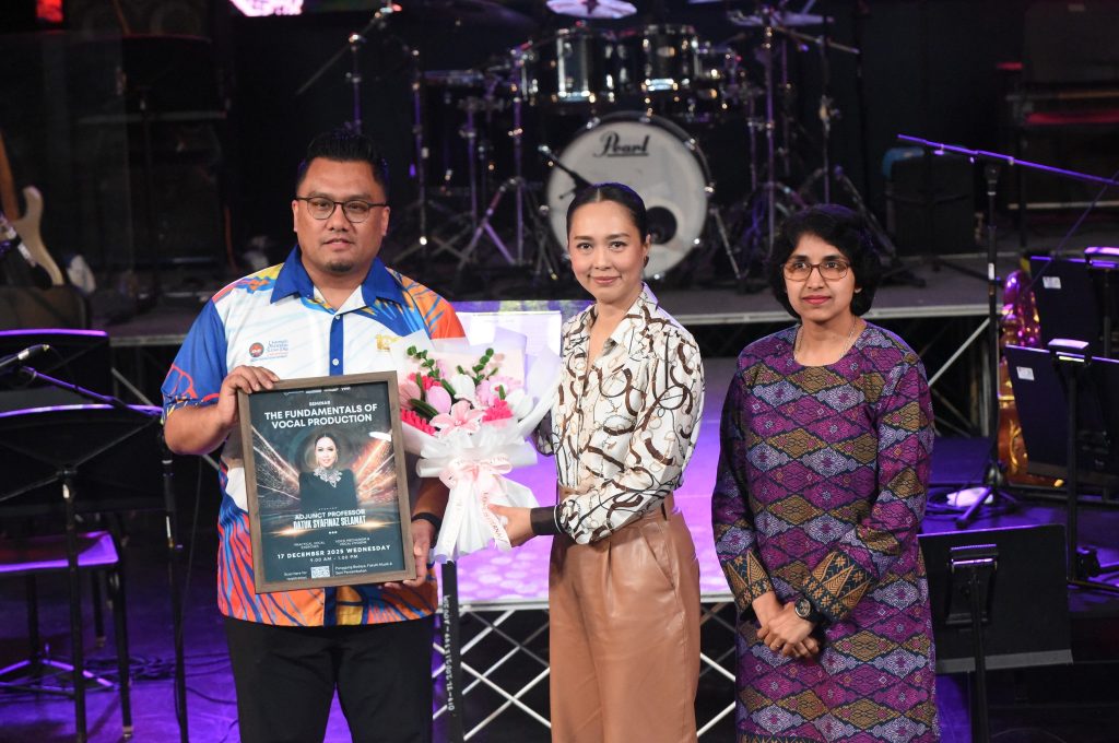 8 THE FUNDAMENTALS OF VOCAL PRODUCTION SEMINAR